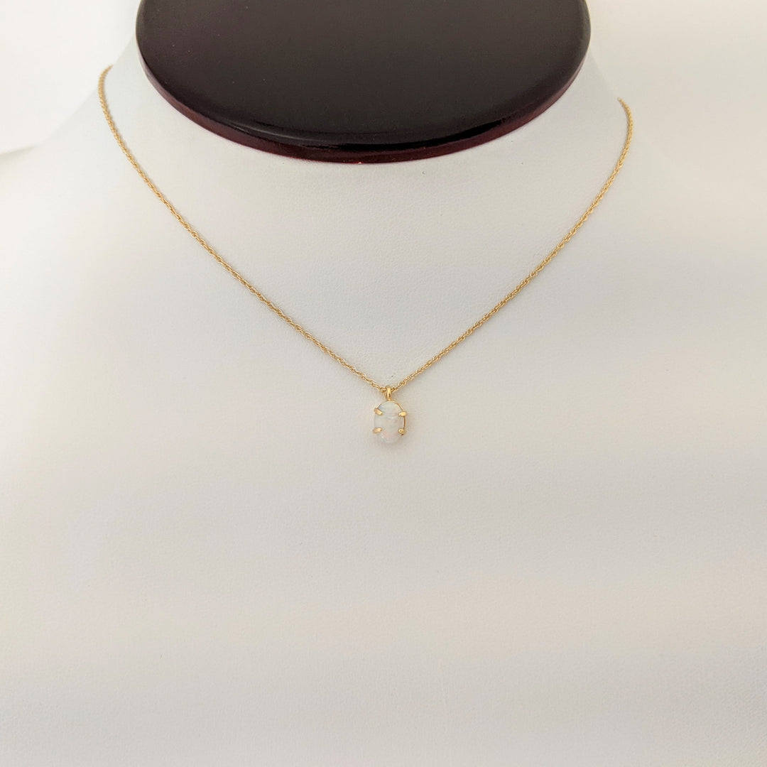 14K OPAL OVAL 5X7 ESTATE PENDANT & CHAIN 1.3 GRAMS
