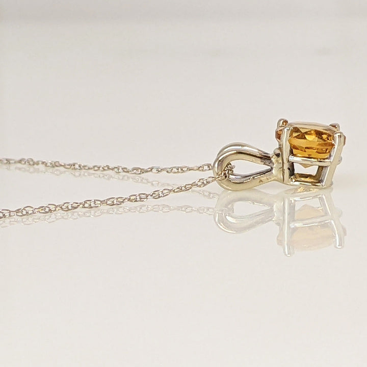 14K WHITE CITRINE ROUND 6MM ESTATE PENDANT & CHAIN 1.3 GRAMS