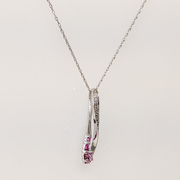 10K WHITE LAB-CREATED PINK SAPPHIRE ROUND (5) WITH (8) MELEE ESTATE TWIST PENDANT & CHAIN 1.8 GRAMS