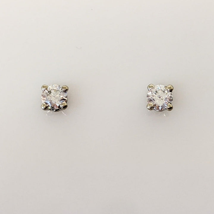 14K WHITE .25 CARAT TOTAL WEIGHT SI2 H DIAMOND ROUND (2) ESTATE STUD EARRINGS 0.8 GRAMS