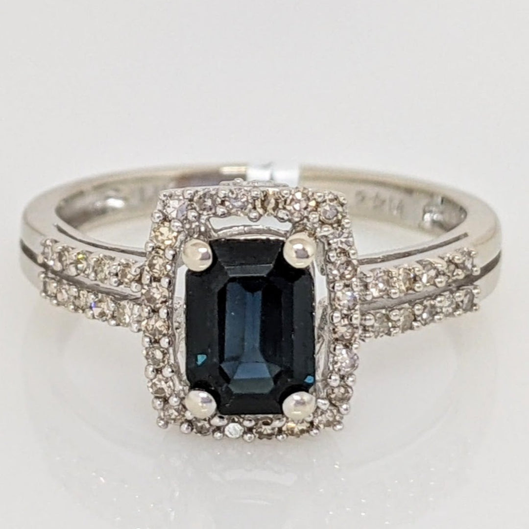 14K WHITE SAPPHIRE EMERALD CUT  5X7 WITH .40 DIAMOND TOTAL WEIGHT (51) ROUND ESTATE RING 2.7 GRAMS