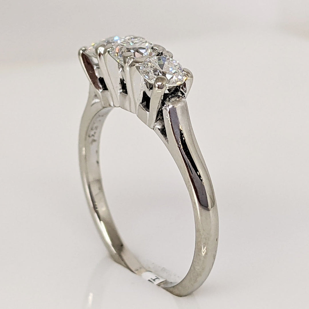 14K WHITE .83 CARAT TOTAL WEIGHT VS2 I DIAMOND ROUND (3) EUROPEAN CUT ESTATE RING 2.9 GRAMS