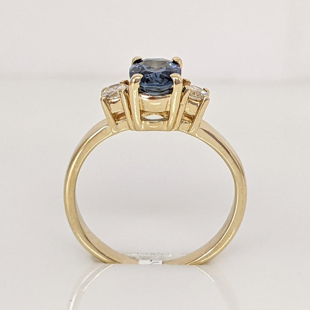 14K SAPPHIRE OVAL "AA" 5X7 WITH (2) MELEE ESTATE RING 2.6 GRAMS