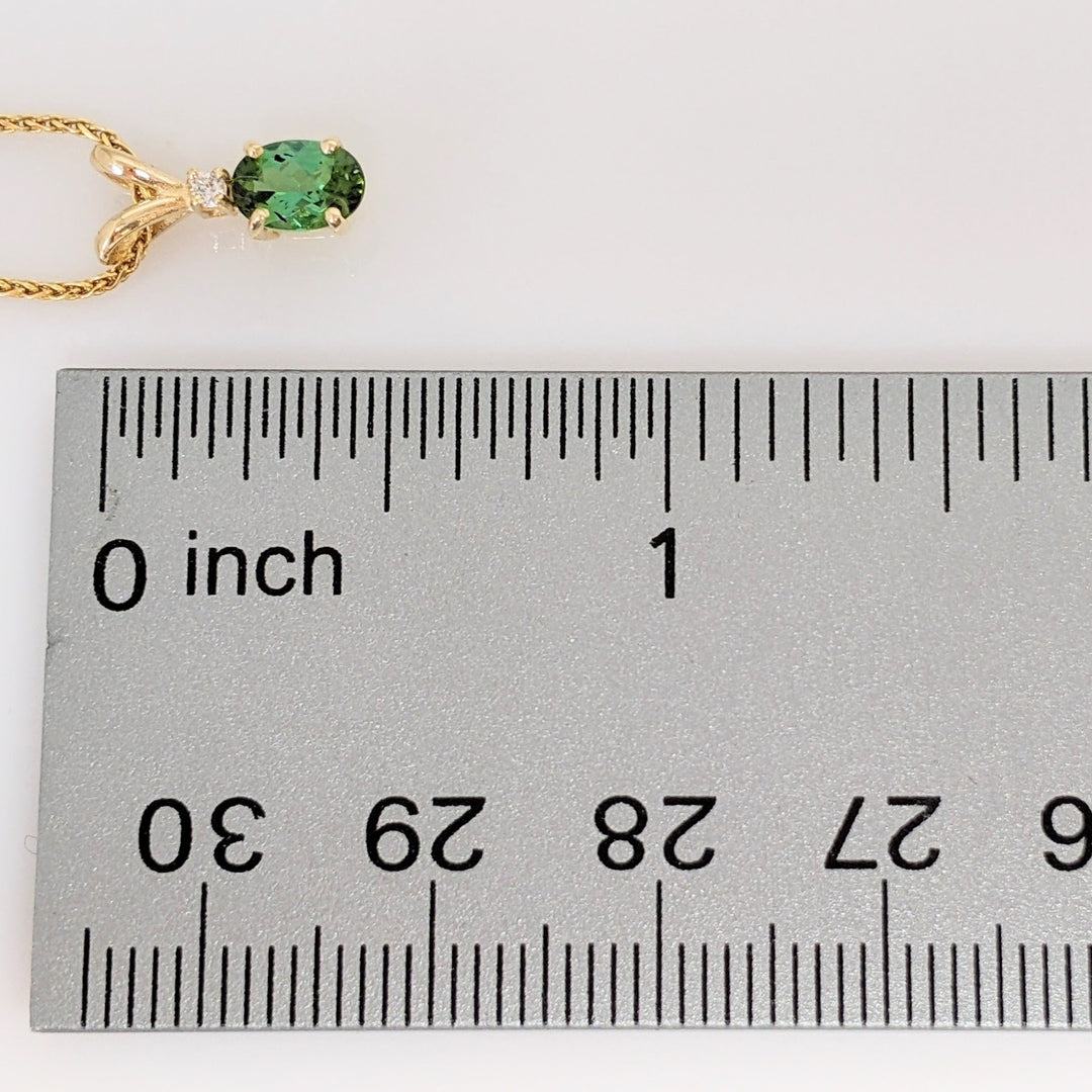 14K GREEN TOURMALINE OVAL 4X6 WITH MELEE ESTATE PENDANT & CHAIN 2.6 GRAMS