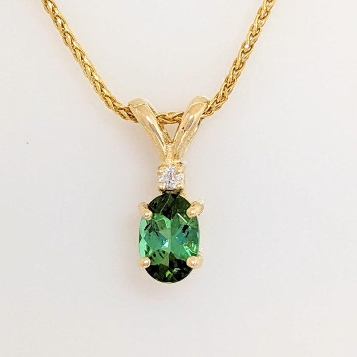 14K GREEN TOURMALINE OVAL 4X6 WITH MELEE ESTATE PENDANT & CHAIN 2.6 GRAMS
