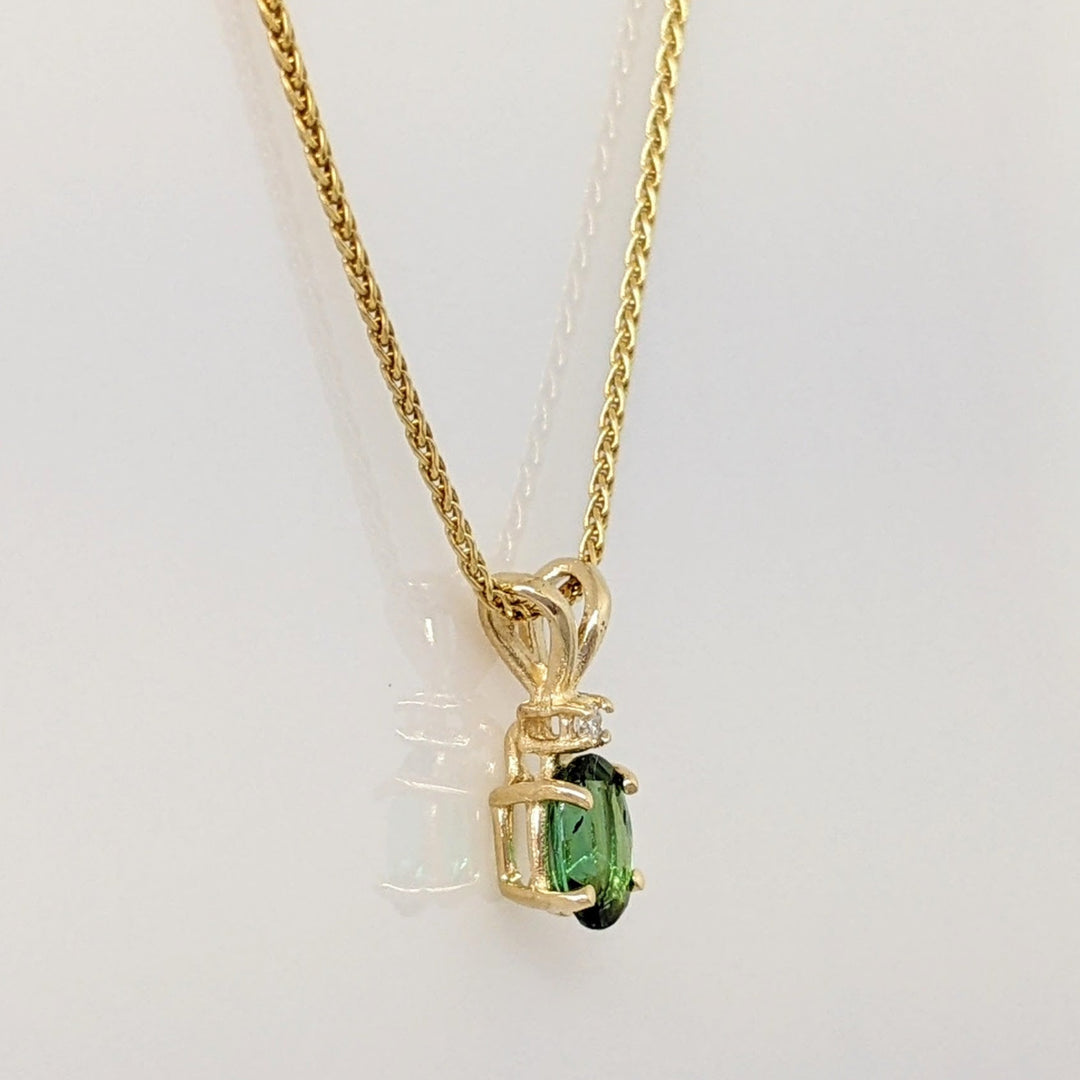 14K GREEN TOURMALINE OVAL 4X6 WITH MELEE ESTATE PENDANT & CHAIN 2.6 GRAMS