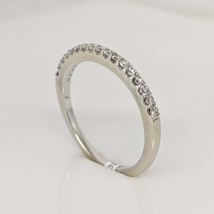 14K WHITE .26 CARAT TOTAL WEIGHT SI2 H DIAMOND ROUND (17) ESTATE BAND 2.1 GRAMS