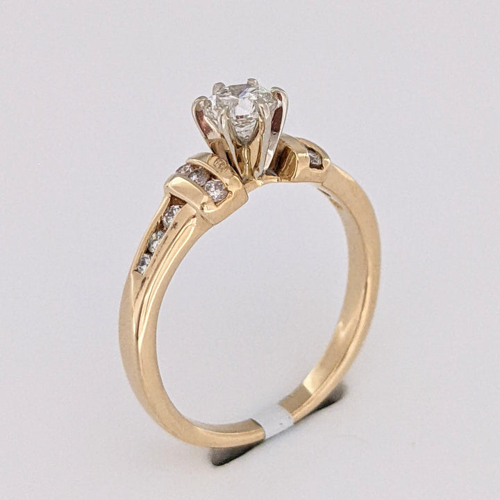 14K .60 CARAT TOTAL WEIGHT SI J DIAMOND ROUND (13) ESTATE RING 3.3 GRAMS