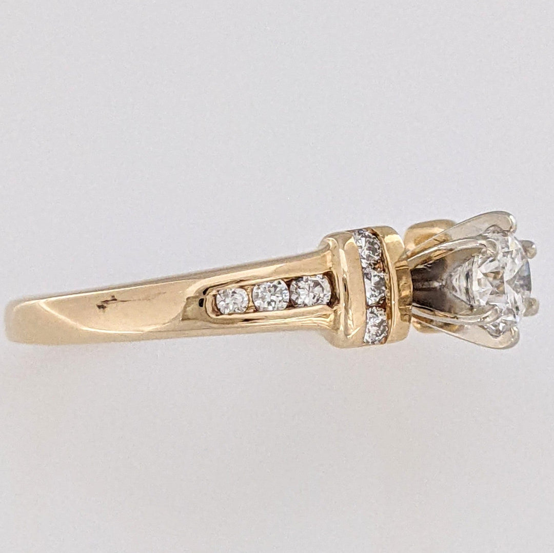 14K .60 CARAT TOTAL WEIGHT SI J DIAMOND ROUND (13) ESTATE RING 3.3 GRAMS