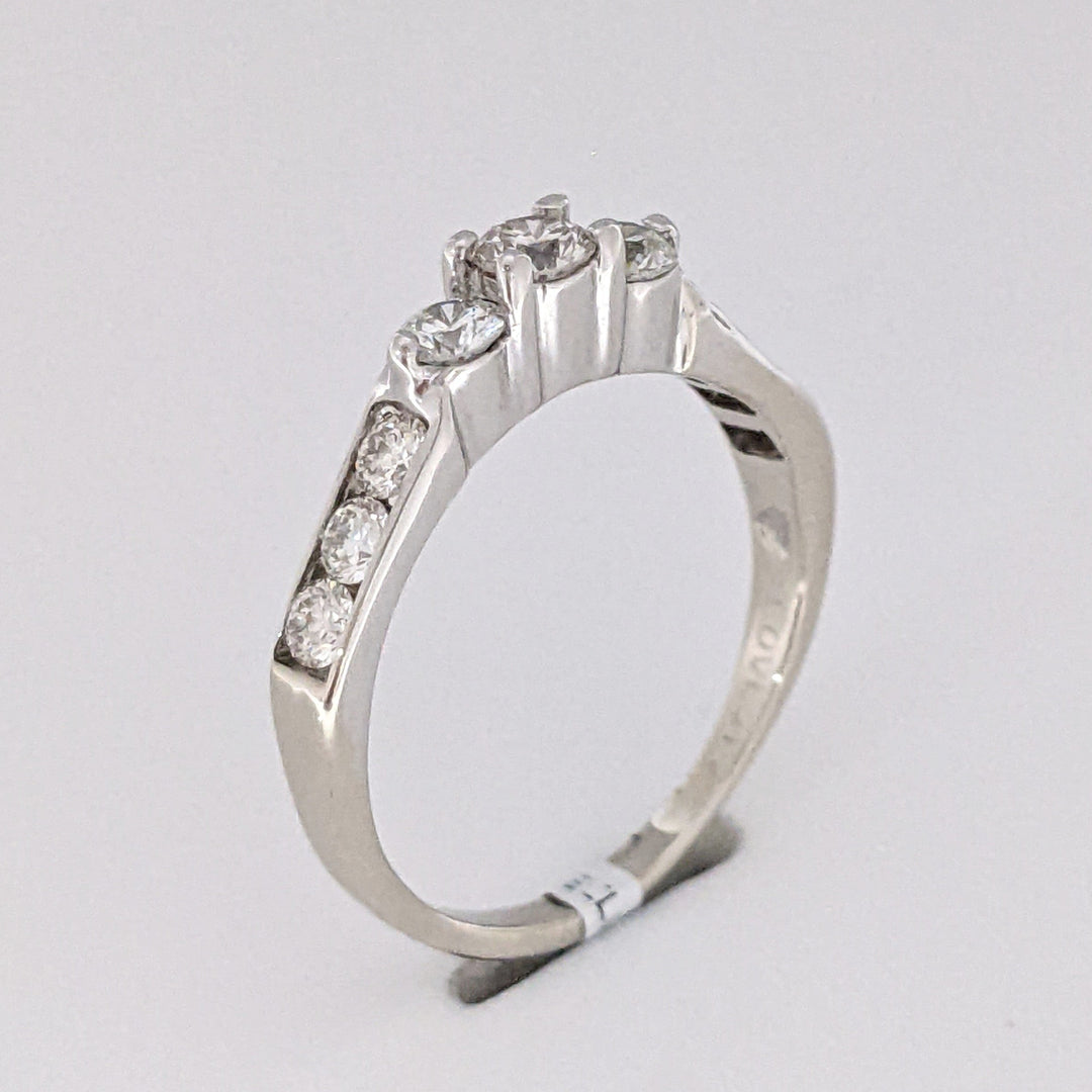 14K WHITE .75 CARAT TOTAL WEIGHT SI1 I DIAMOND ROUND (9) ESTATE TRINITY RING 2.5 GRAMS