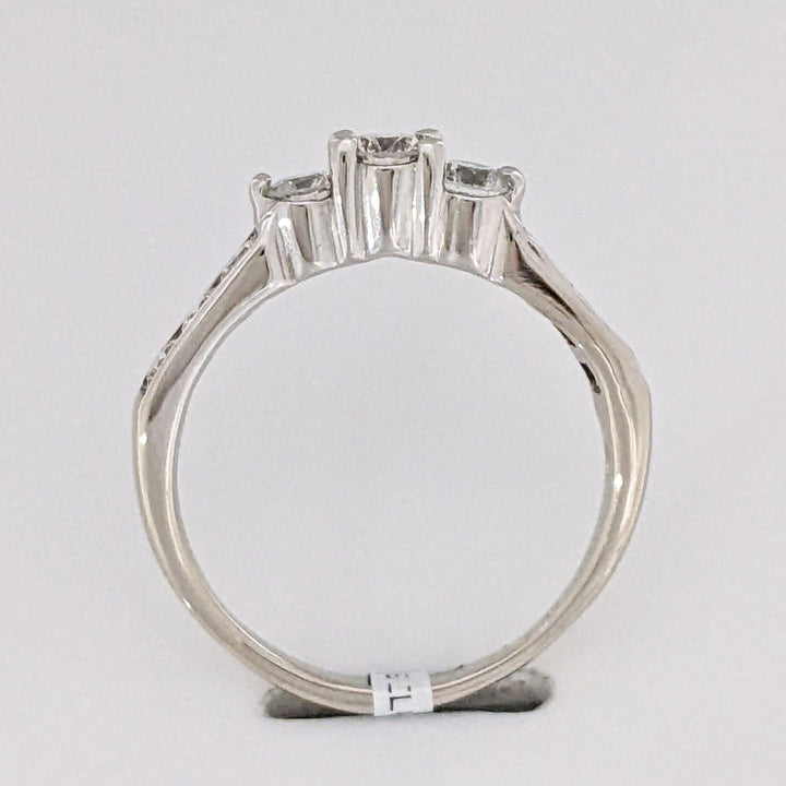 14K WHITE .75 CARAT TOTAL WEIGHT SI1 I DIAMOND ROUND (9) ESTATE TRINITY RING 2.5 GRAMS