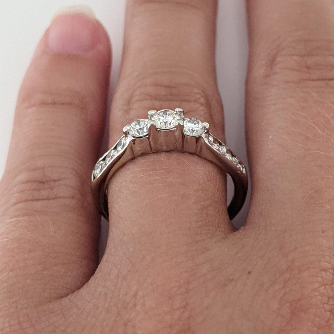 14K WHITE .75 CARAT TOTAL WEIGHT SI1 I DIAMOND ROUND (9) ESTATE TRINITY RING 2.5 GRAMS