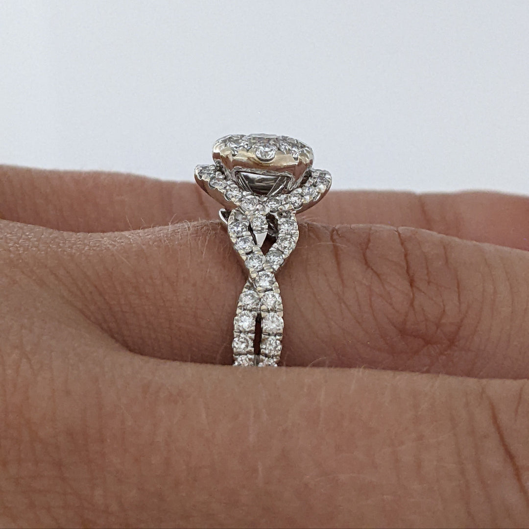 14K WHITE 1.20 CARAT TOTAL WIEGHT I1 H DIAMOND ROUND (59) CLUSTER TWIST ESTATE RING 3.5 GRAMS