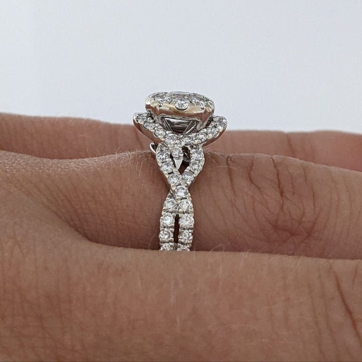 14K WHITE 1.20 CARAT TOTAL WIEGHT I1 H DIAMOND ROUND (59) CLUSTER TWIST ESTATE RING 3.5 GRAMS