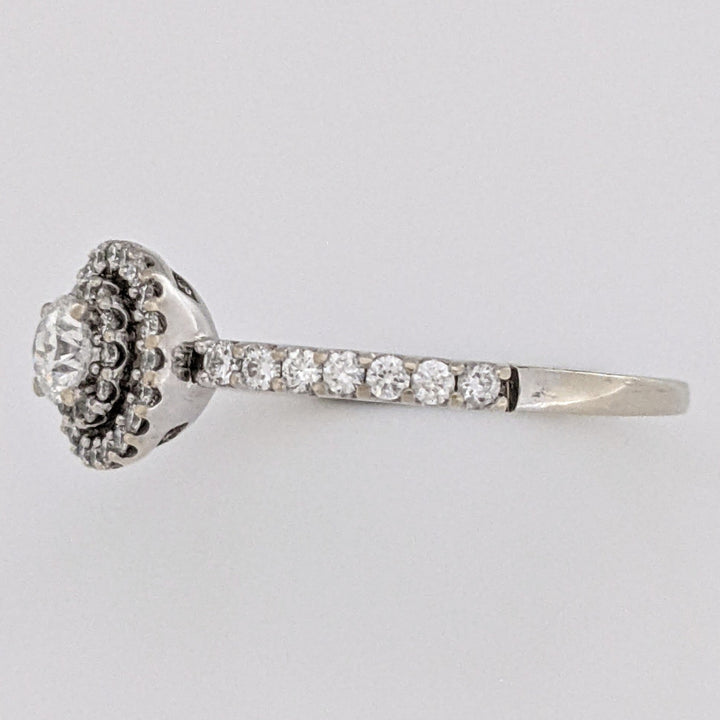 14K WHITE .56 CARAT TOTAL WEIGHT SI2 H DIAMOND ROUND (47) HALO ESTATE RING 2.2 GRAMS