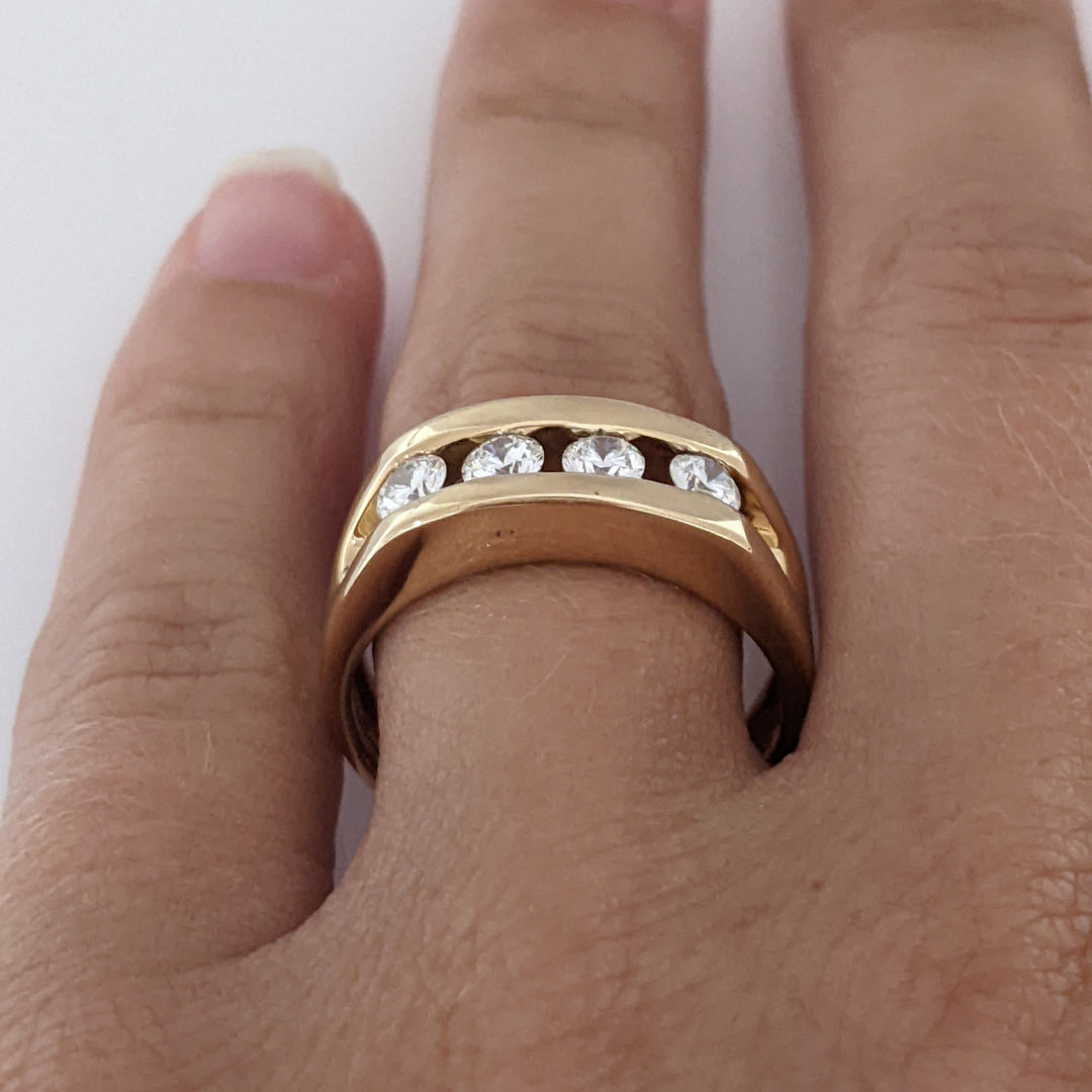 14K .60 CARAT TOTAL WEIGHT VS2 I DIAMOND ROUND (4) ESTATE CHANNEL BAND 6.5 GRAMS