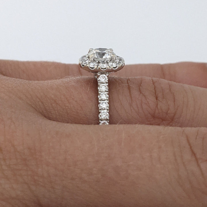 14K WHITE 1.37 CARAT TOTAL WEIGHT SI2 F DIAMOND ROUND (55) ESTATE "NEIL LANE" HALO RING 3.2 GRAMS