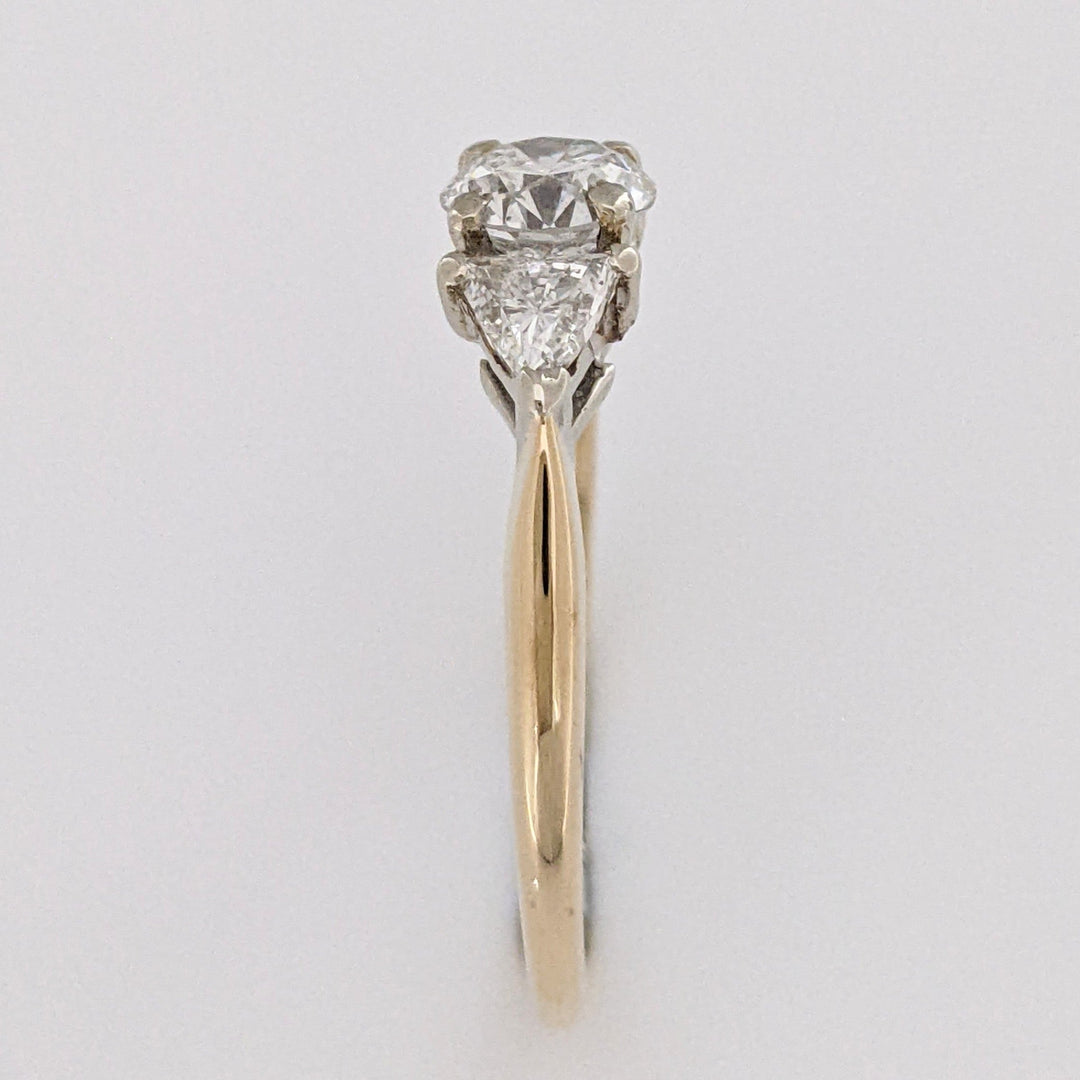 14K .93 CARAT TOTAL WEIGHT SI1 F DIAMOND ROUND WITH (2) TRILLION TRINITY ESTATE RING 2.4 GRAMS