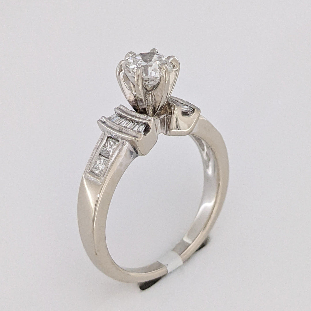 18K WHITE .70 CARAT TOTAL VS2 E DIAMOND ROUND WITH (12) BAGUETTE CUT AND (4) PRINCESS CUT ESTATE RING 5.4 GRAMS