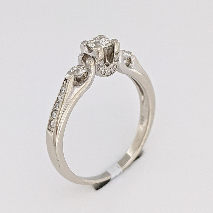 14K WHITE .46 CARAT TOTAL WEIGHT SI2 H DIAMOND ROUND (13) TRINITY ESTATE RING 3.2G