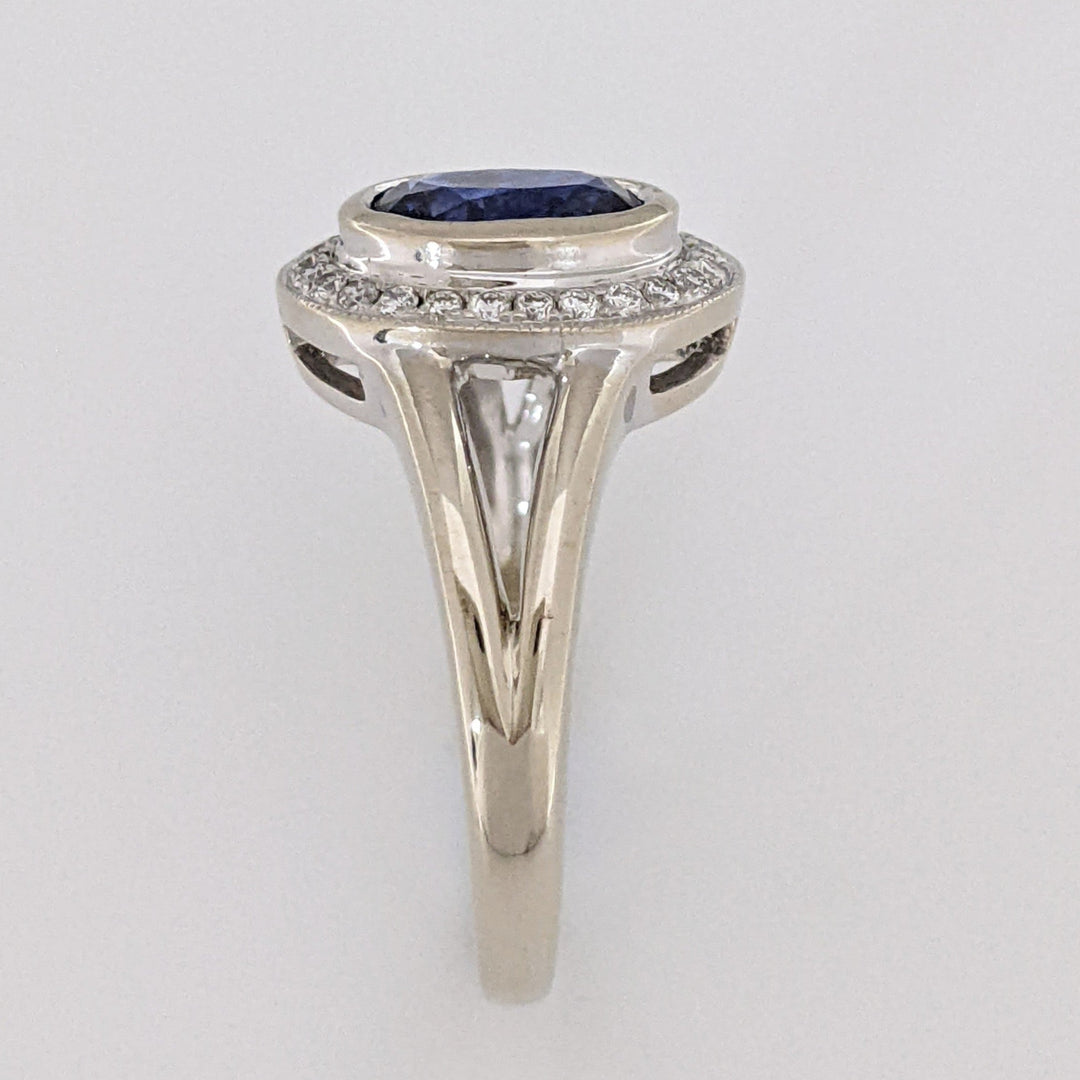 14K CEYLON SAPPHIRE OVAL 1.40 CARAT TOTAL WITH .15 DIAMOND TOTAL WEIGHT BEZEL ESTATE RING 4.6 GRAMS