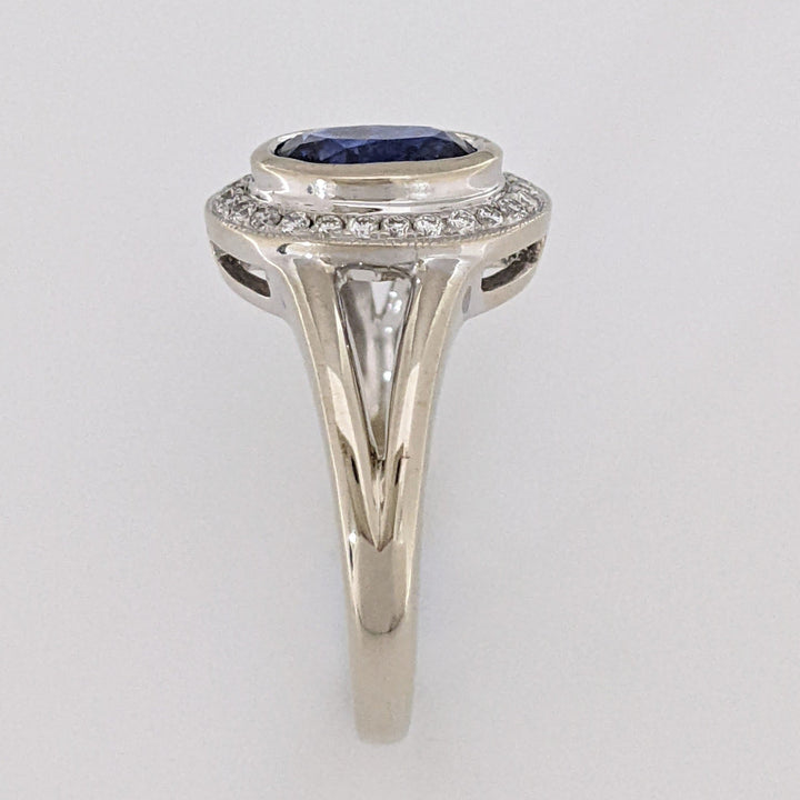 14K CEYLON SAPPHIRE OVAL 1.40 CARAT TOTAL WITH .15 DIAMOND TOTAL WEIGHT BEZEL ESTATE RING 4.6 GRAMS