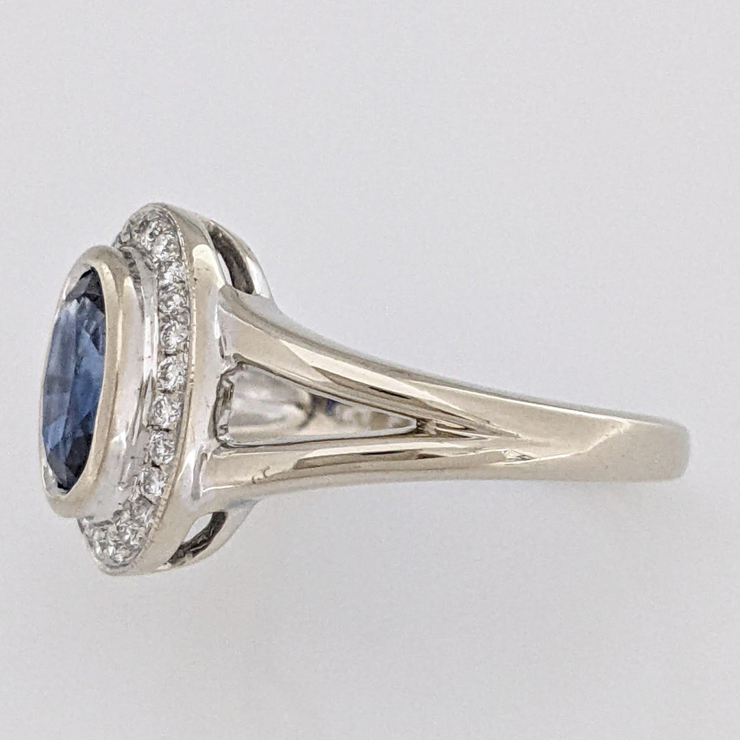 14K CEYLON SAPPHIRE OVAL 1.40 CARAT TOTAL WITH .15 DIAMOND TOTAL WEIGHT BEZEL ESTATE RING 4.6 GRAMS