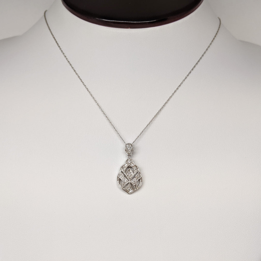 14K WHITE DIAMOND ROUND OPEN FANCY ESTATE PENDANT & CHAIN 2.4 GRAMS
