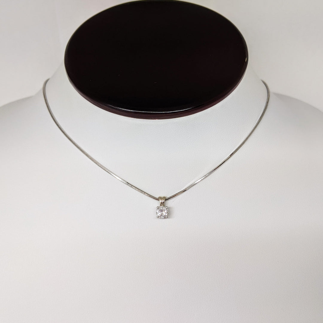 14K WHITE .45 CARAT TOTAL SI1 F DIAMOND ROUND ESTATE PENDANT & CHAIN 4.7 GRAMS