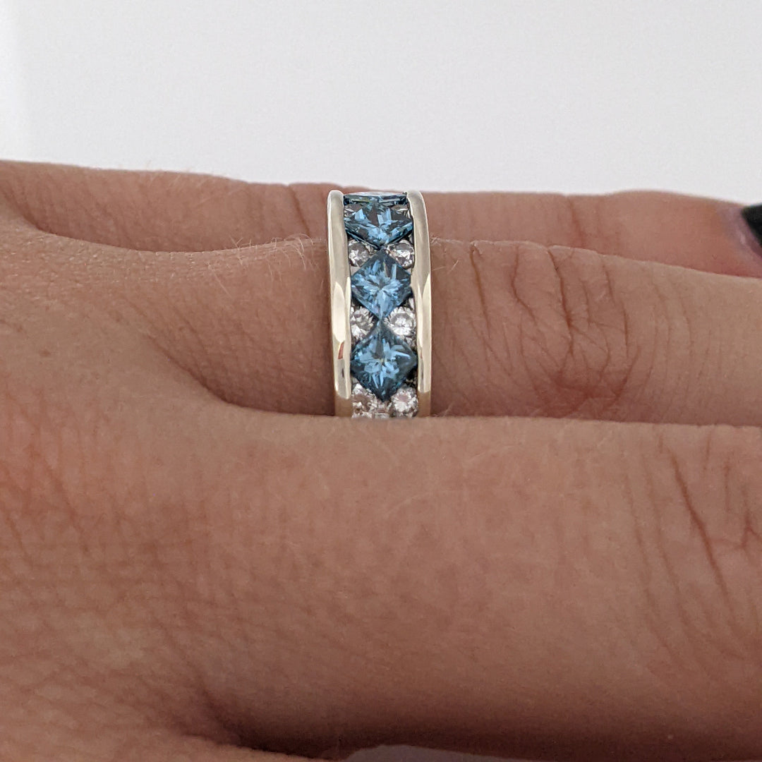 18K WHITE 1.36 CARAT TOTAL WEIGHT VS2 H DIAMOND PRINCESS CUT BLUE (5) ROUND WHITE (12) ESTATE BAND 8.1 GRAMS