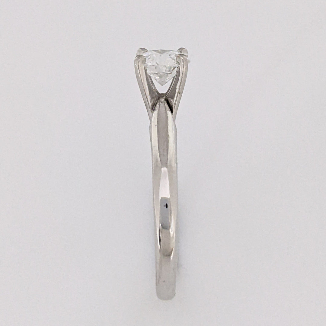 PLATINUM  .55 CARAT TOTAL VS2 G DIAMOND ROUND ESTATE SOLITAIRE RING 3.3 GRAMS