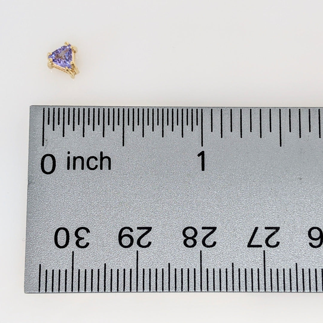 14K TANZANITE TRILLION 4MM ESTATE STUD EARRINGS 0.7 GRAMS