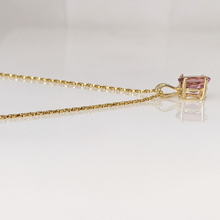 14K PINK TOURMALINE OVAL 6X8 ESTATE PENDANT & CHAIN 3.0 GRAMS