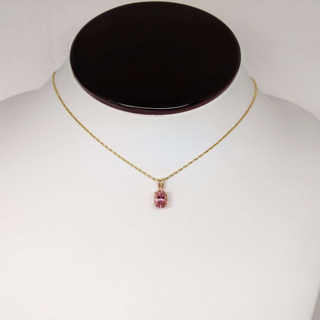 14K PINK TOURMALINE OVAL 6X8 ESTATE PENDANT & CHAIN 3.0 GRAMS