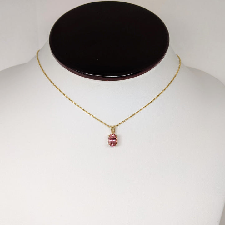 14K PINK TOURMALINE OVAL 6X8 ESTATE PENDANT & CHAIN 3.0 GRAMS