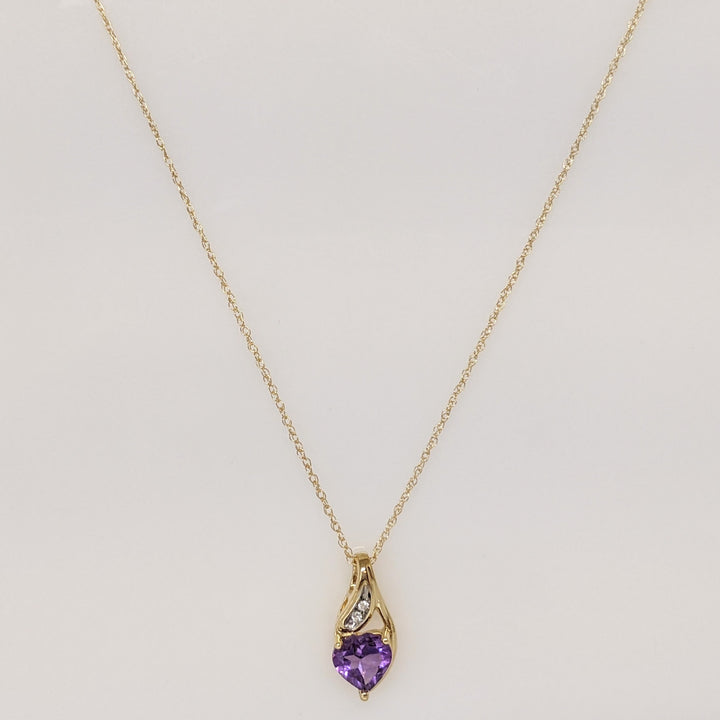 10K AMETHYST HEART 7MM WITH (2) MELEE ESTATE PENDANT & CHAIN 1.6 GRAMS