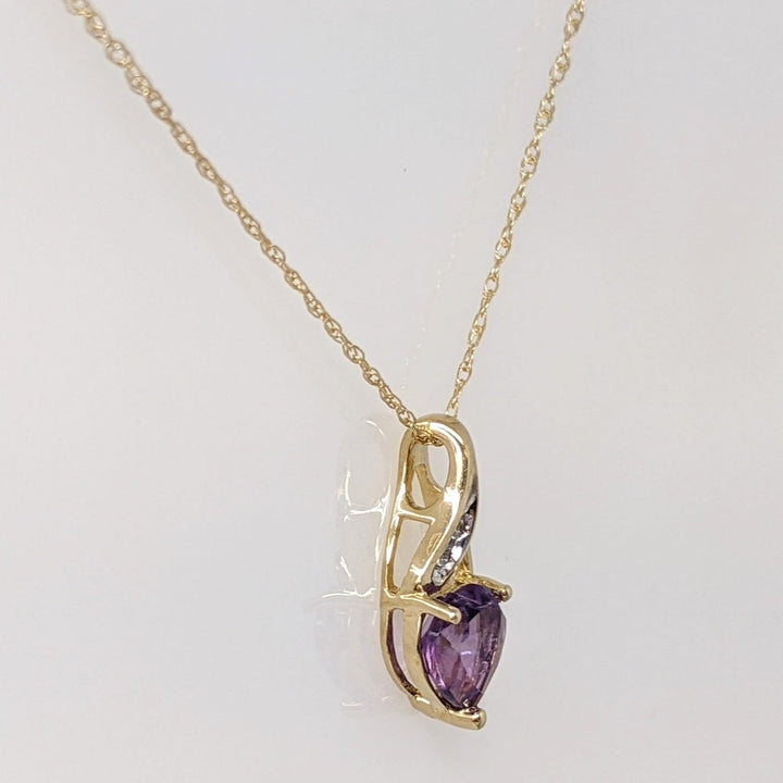 10K AMETHYST HEART 7MM WITH (2) MELEE ESTATE PENDANT & CHAIN 1.6 GRAMS