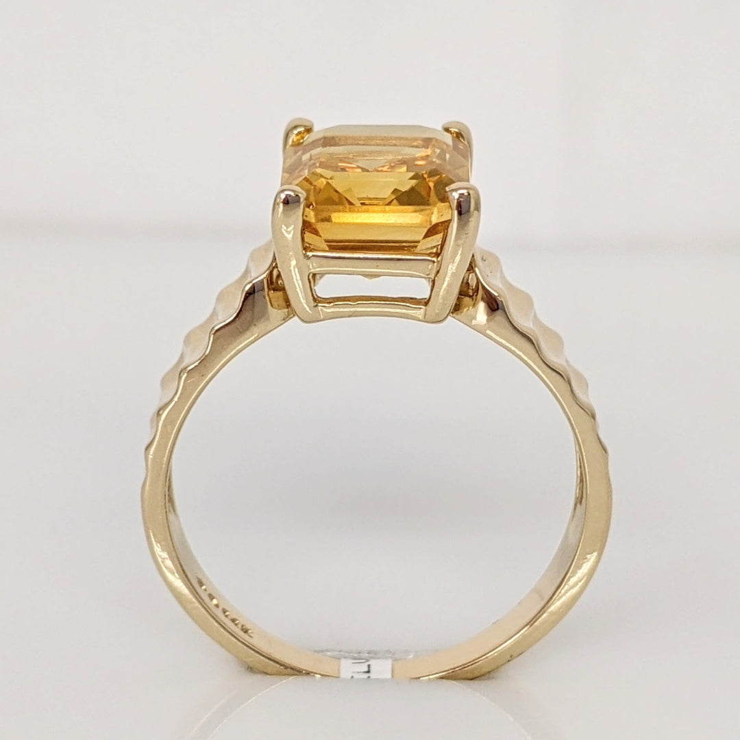 14K CITRINE EMERALD CUT 8X10 WITH RIBBED SIDES ESTATE RING 4.3 GRAMS