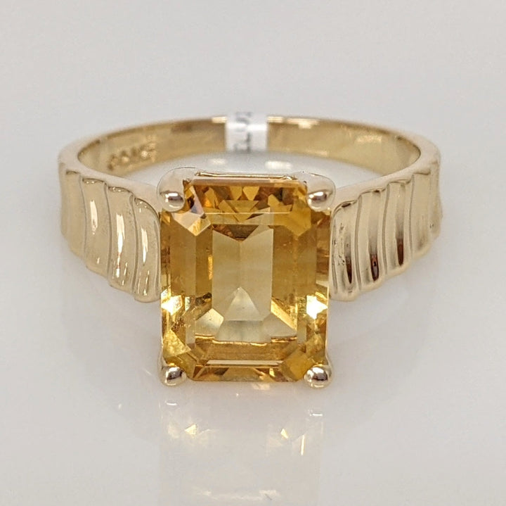 14K CITRINE EMERALD CUT 8X10 WITH RIBBED SIDES ESTATE RING 4.3 GRAMS