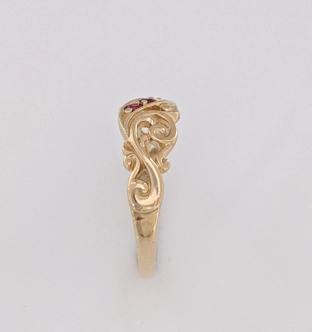 14K RUBY ROUND (3) FANCY SWIRL OPEN TOP ESTATE BAND 3.0 GRAMS