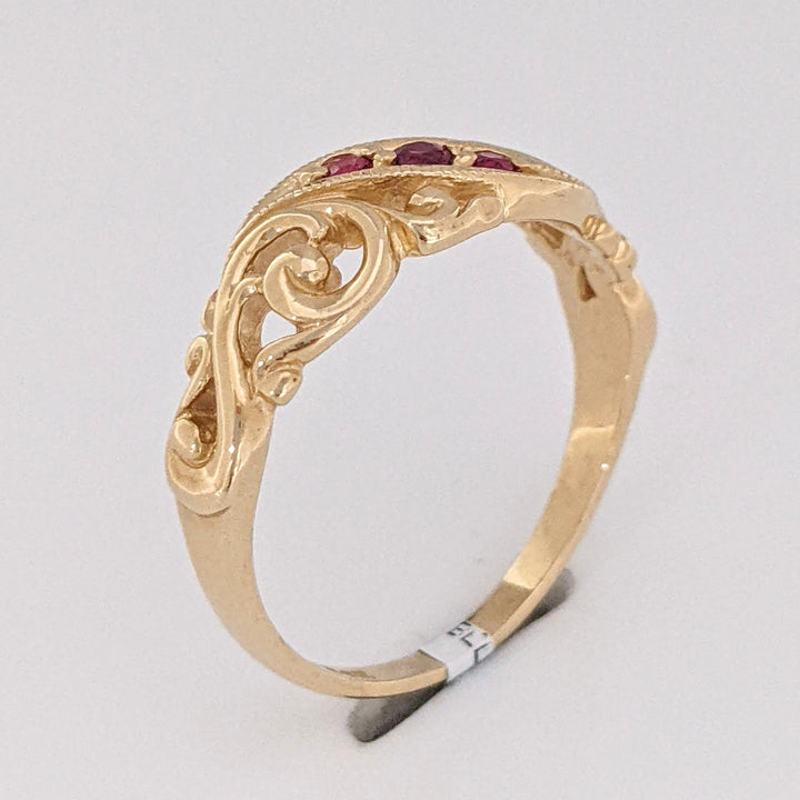 14K RUBY ROUND (3) FANCY SWIRL OPEN TOP ESTATE BAND 3.0 GRAMS