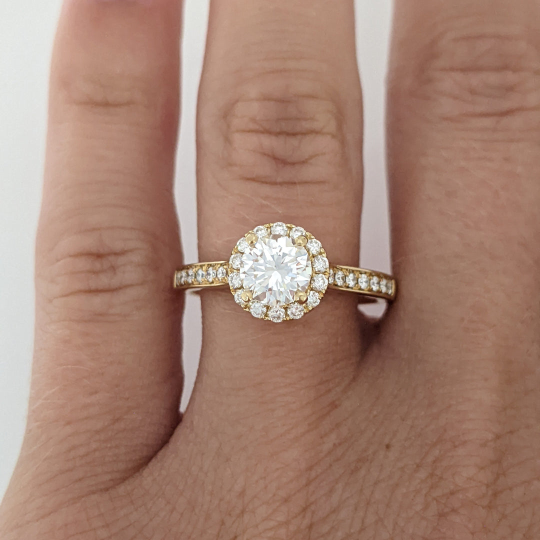14K 1.05 CARAT TOTAL WEIGHT VS2 I DIAMOND ROUND (29) ESTATE HALO RING 3.4 GRAMS