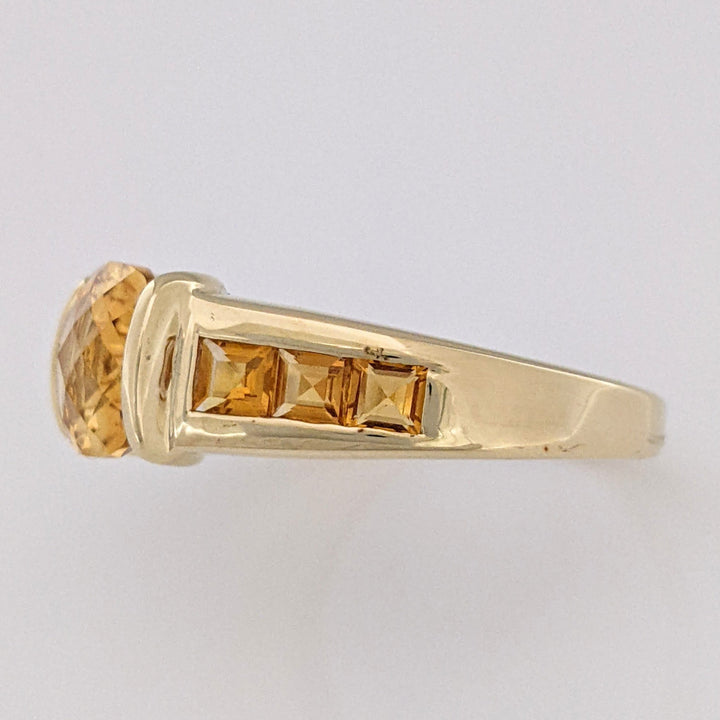 14K CITRINE CUSHION CUT 8X10 BAR SET WITH (6) PRINCESS CUT ESTATE RING 5.1 GRAMS