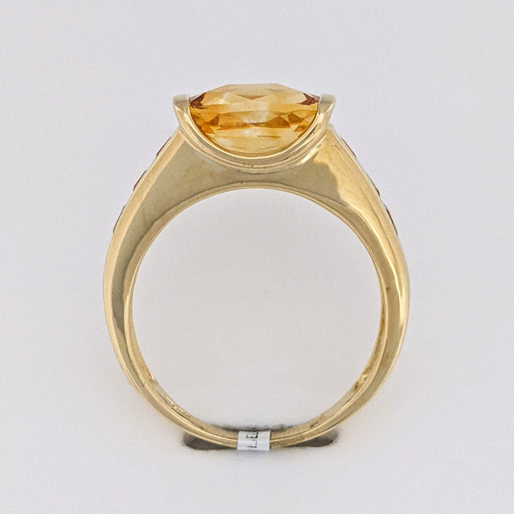 14K CITRINE CUSHION CUT 8X10 BAR SET WITH (6) PRINCESS CUT ESTATE RING 5.1 GRAMS