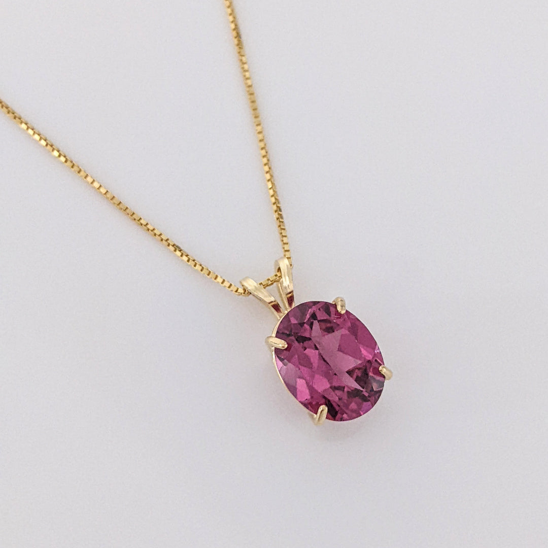 14K PINK TOURMALINE OVAL 7X9 ESTATE PENDANT & CHAIN 1.9 GRAMS