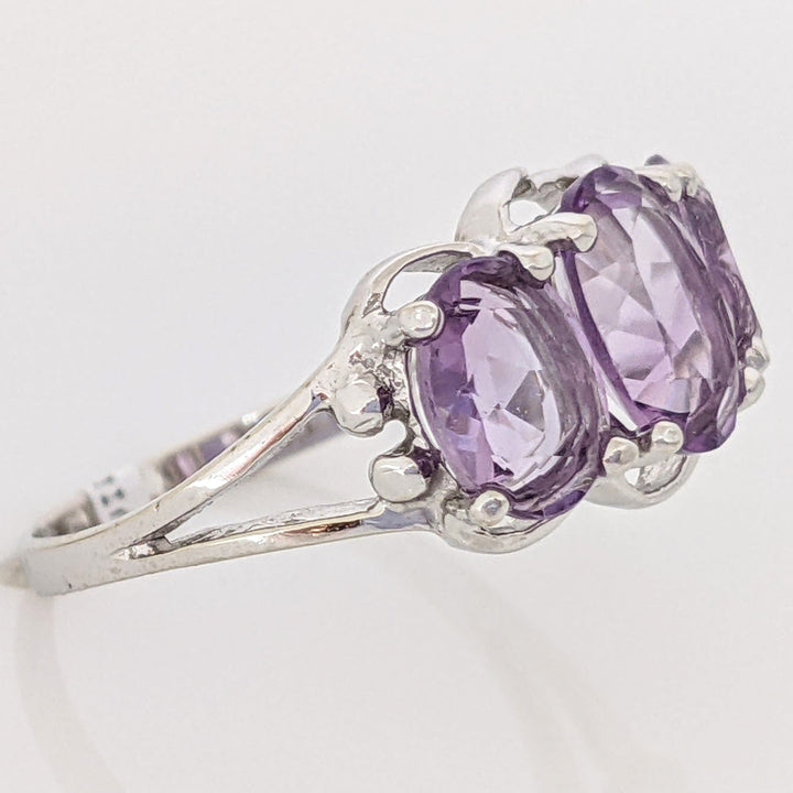 10K WHITE AMETHYST OVAL (1) 3X8 (2) 5X7 ESTATE RING 2.3 GRAMS
