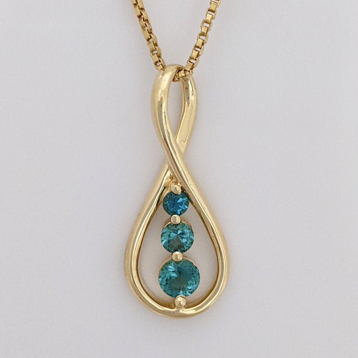 14K TEAL TOURMALINE ROUND (3) TWIST ESTATE PENDANT & CHAIN 6.3 GRAMS