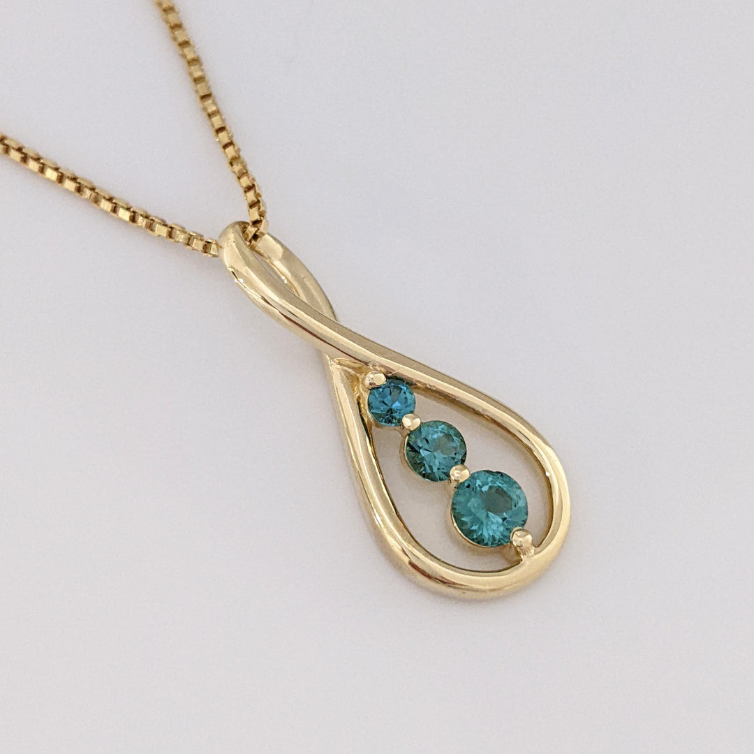 14K TEAL TOURMALINE ROUND (3) TWIST ESTATE PENDANT & CHAIN 6.3 GRAMS