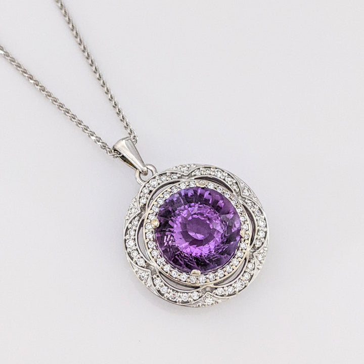 14K WHITE AMETHYST ROUND 11MM WITH .33 DIAMOND TOTAL WEIGHT CIRCLE ESTATE PENDANT & CHAIN 7.8 GRAMS