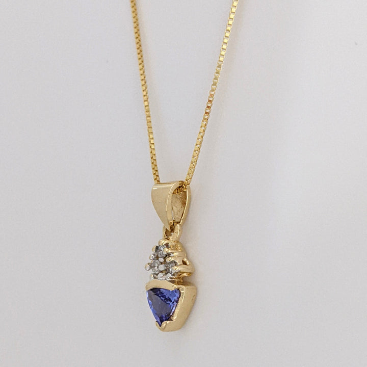 14K TANZANITE TRILLION 4MM WITH (3) MELEE ESTATE PENDANT & CHAIN 1.8 GRAMS